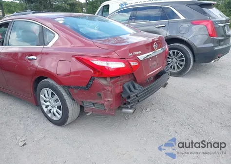 2017 Nissan Altima 2.5 S z USA, uszkodzony, nr VIN 1N4AL3AP7HN308604